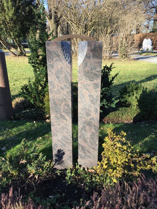 S 814 | Doppelgrabstein | Steinmetzwerkstatt Kempten Allgäu