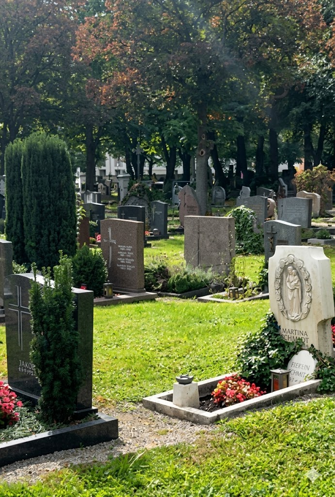 Wandel der Bestattungskultur Deutschland — Urne Individualität neue Formen, STOI Steinmetzwerkstatt