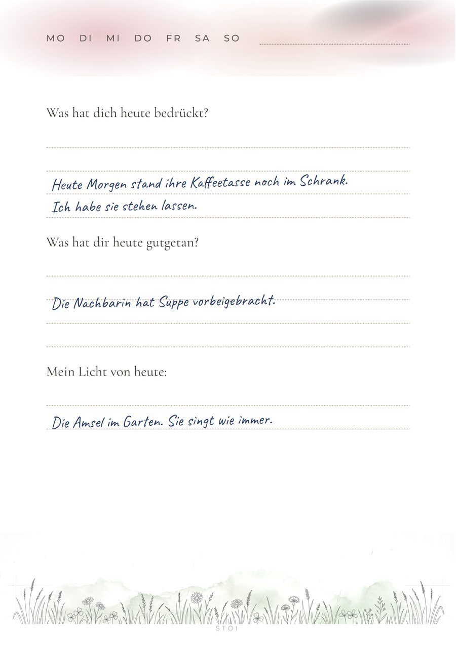 Ausgefüllte Tagesseite im Trauertagebuch mit Handschrift